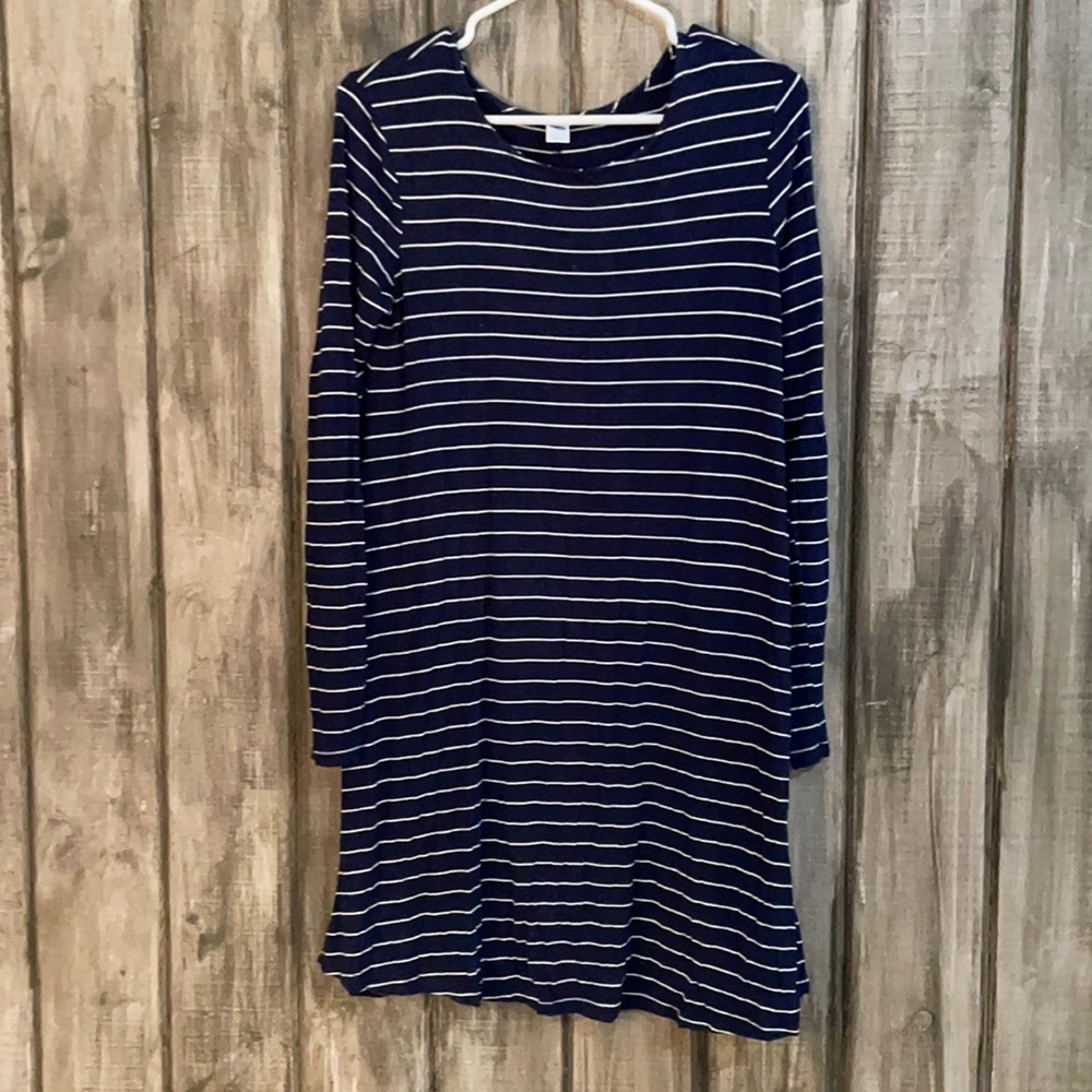 Old Navy medium dark blue striped long sleeve swing dress